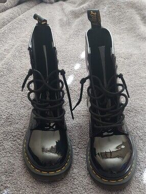 Dr Martens